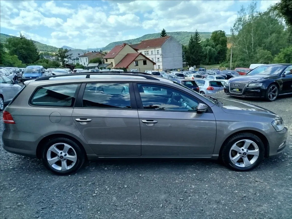 Volkswagen Passat - Náhled 7