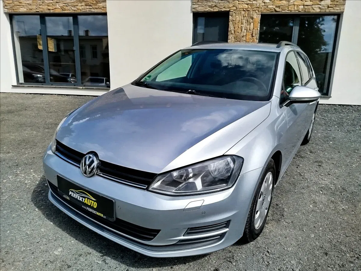 Volkswagen Golf - Obrázek 1