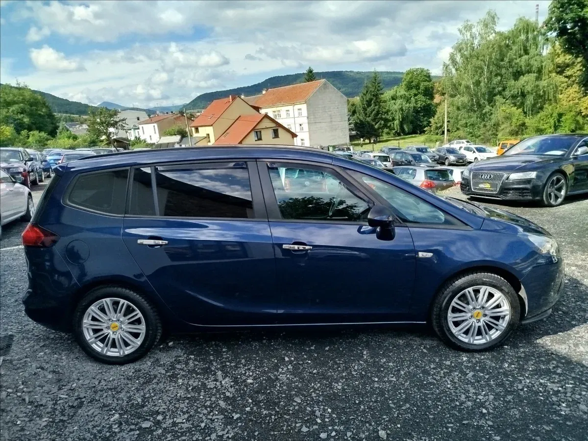 Opel Zafira - Náhled 7