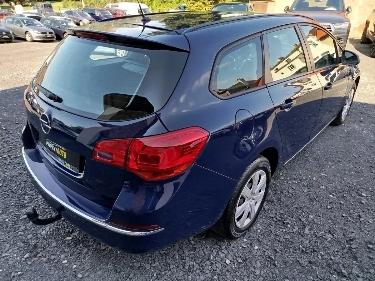 Opel Astra - Náhled 6