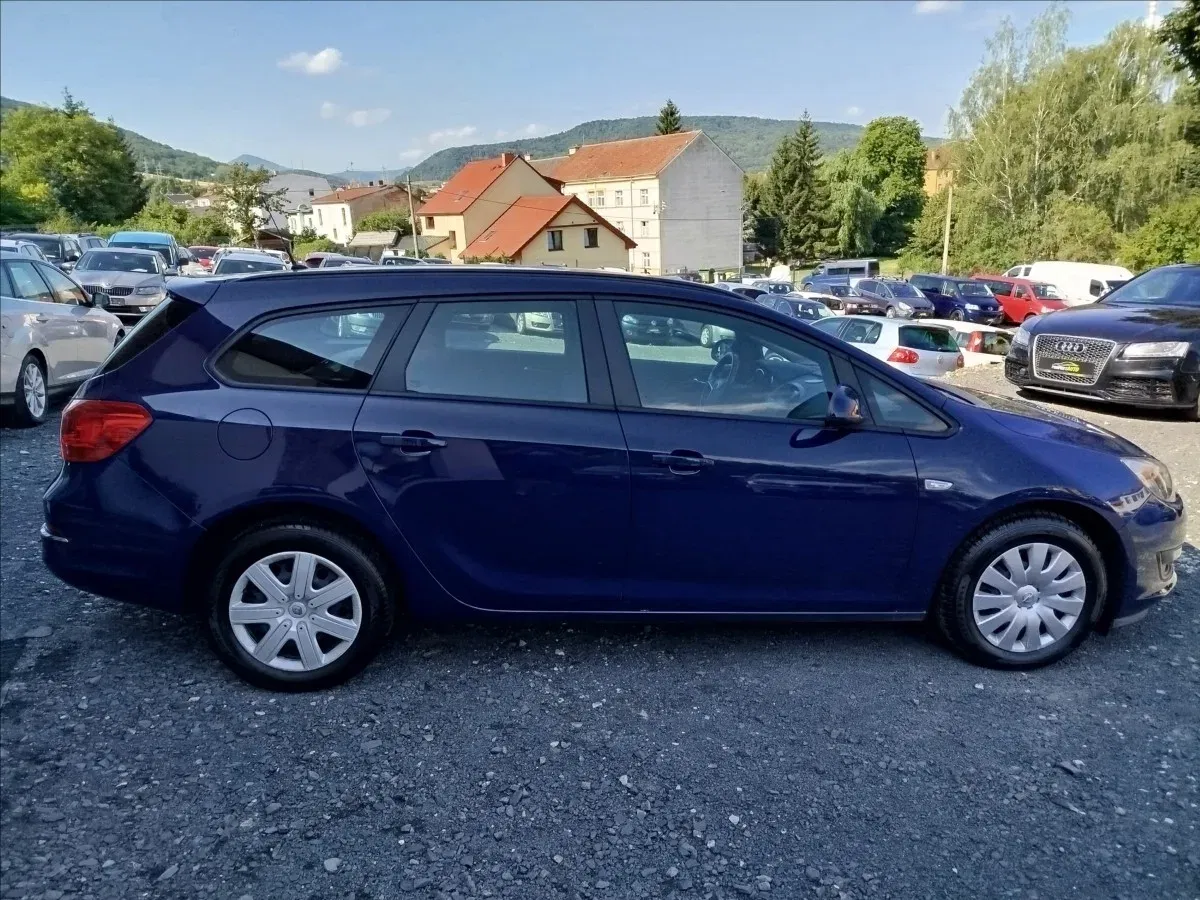Opel Astra - Náhled 7