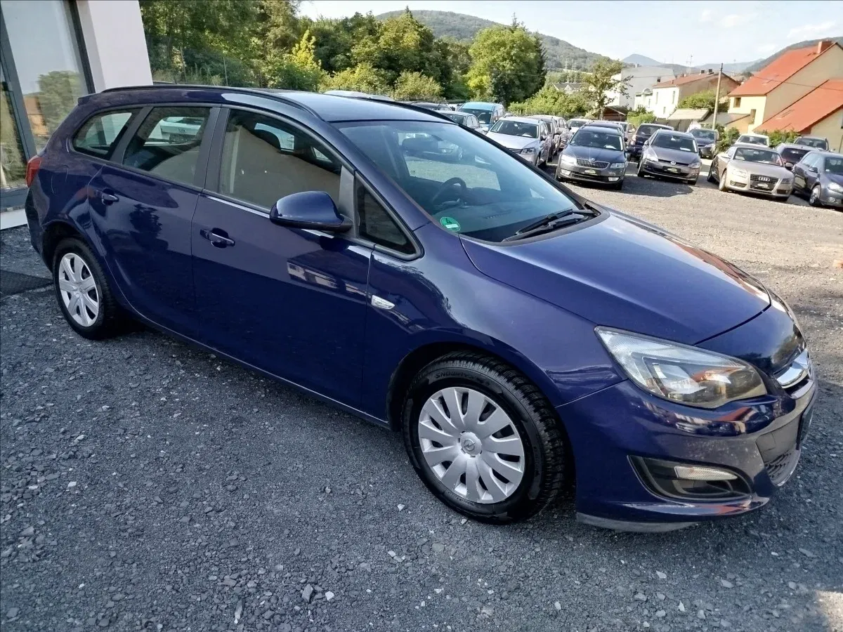 Opel Astra - Náhled 8