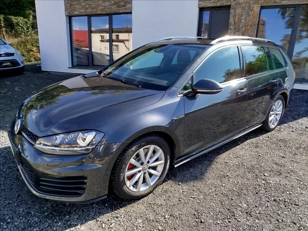 Volkswagen Golf - Náhled 2