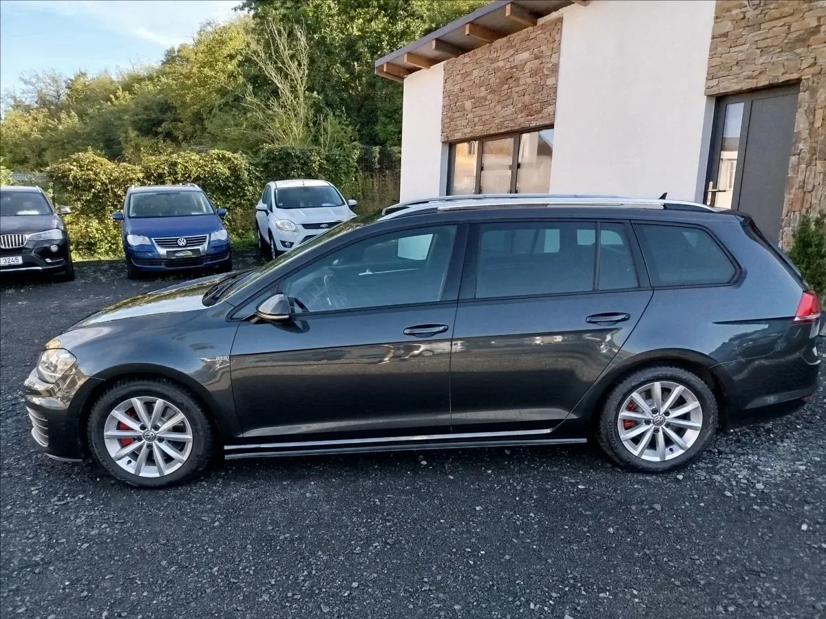Volkswagen Golf - Náhled 3