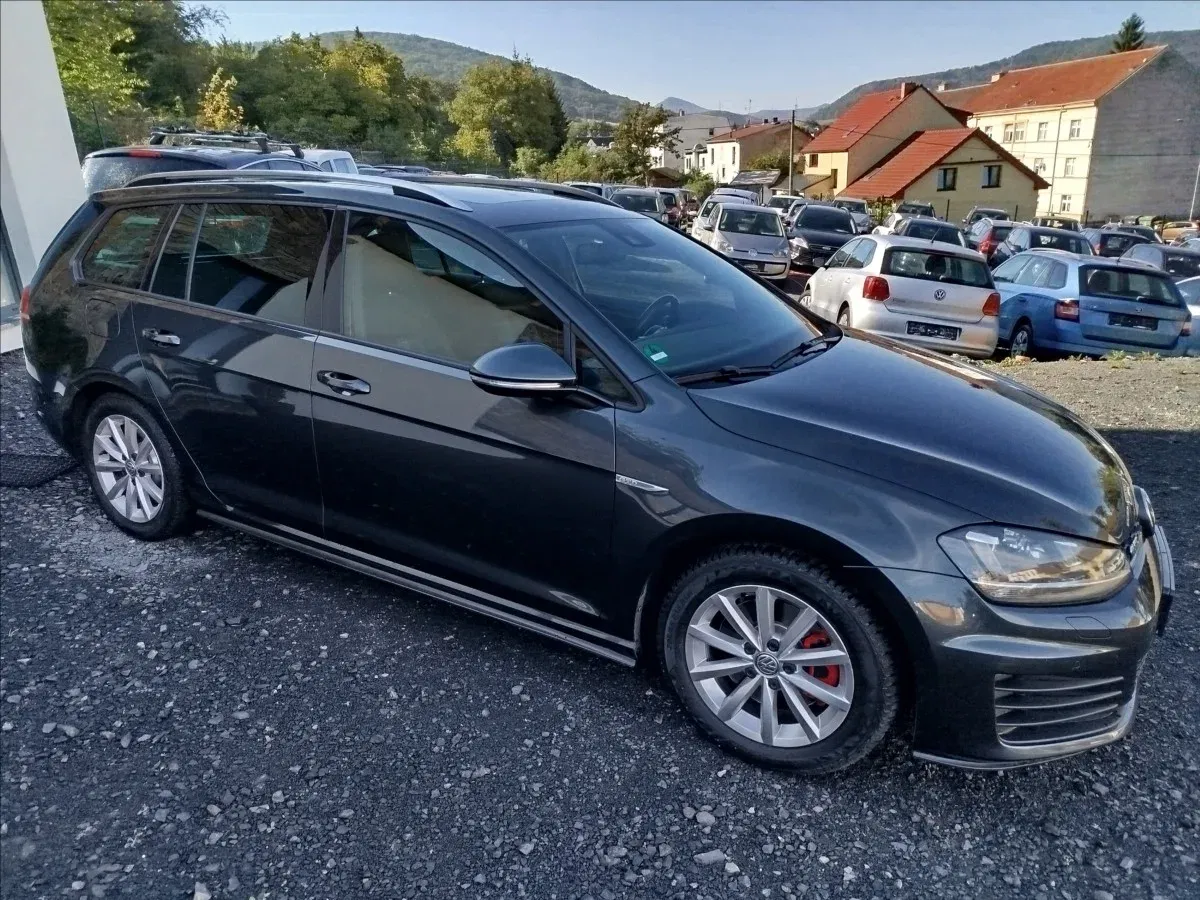 Volkswagen Golf - Náhled 8