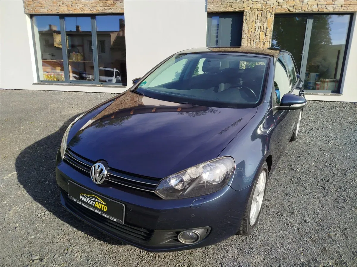 Volkswagen Golf - Obrázek 1