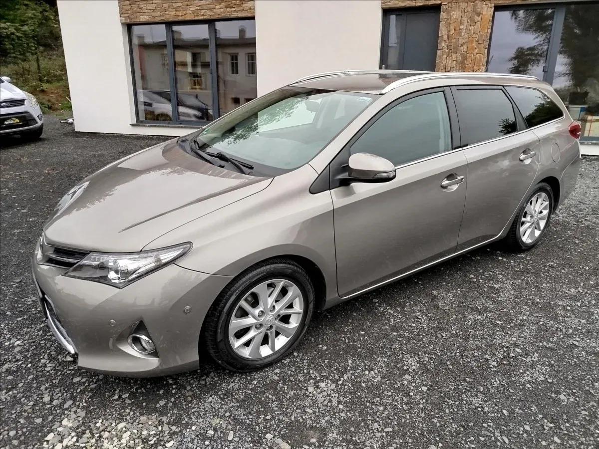 Toyota Auris - Náhled 2