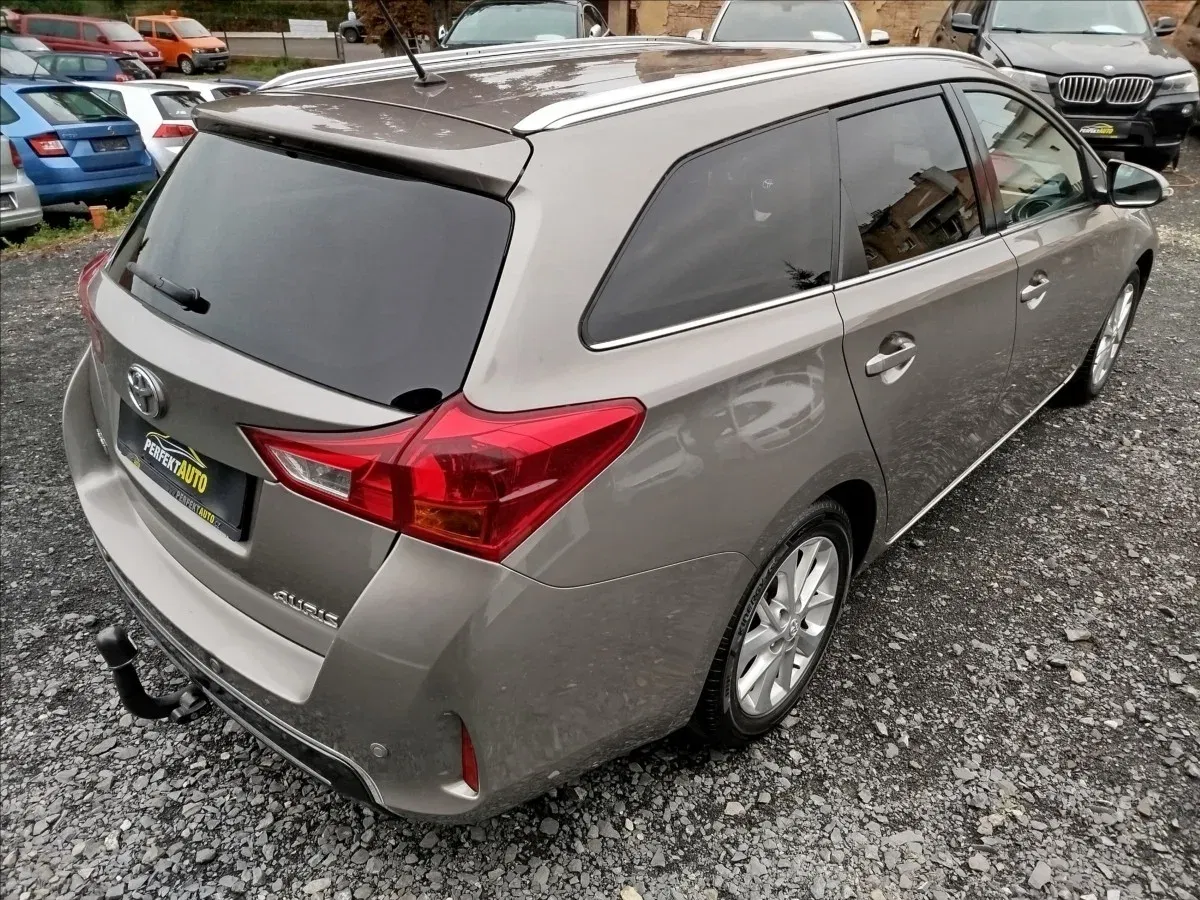Toyota Auris - Náhled 6