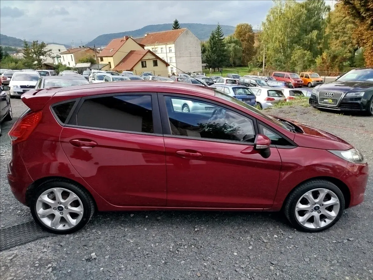 Ford Fiesta - Náhled 7