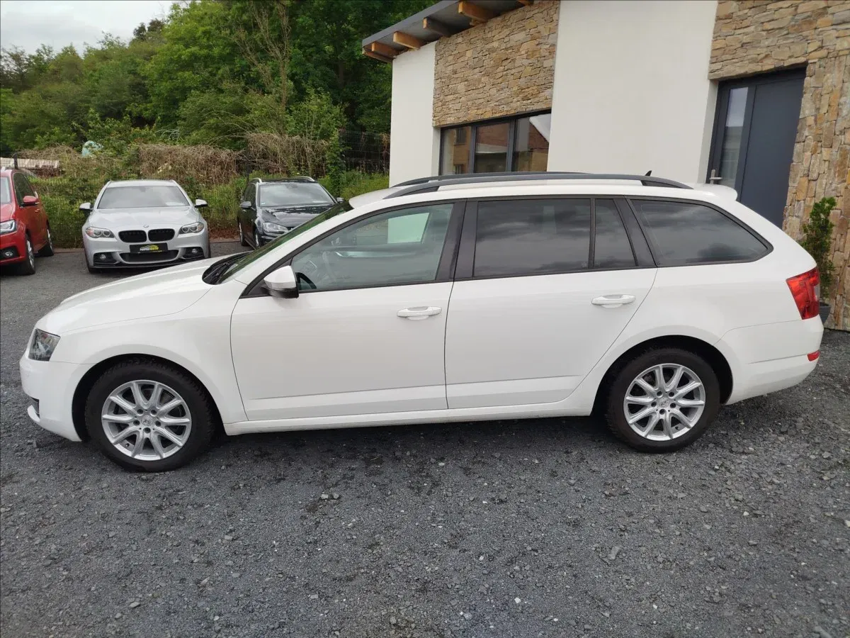 Škoda Octavia - Náhled 3