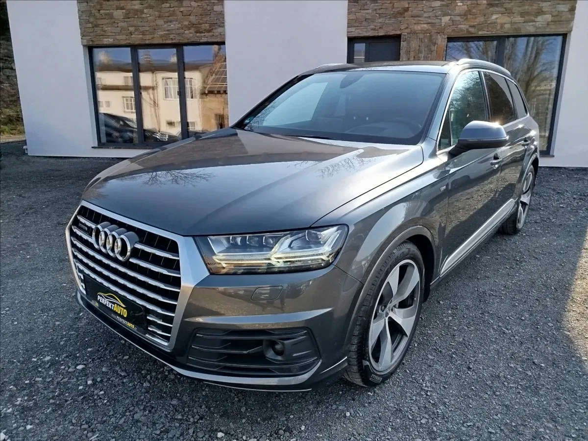 Audi Q7 - Obrázek 1