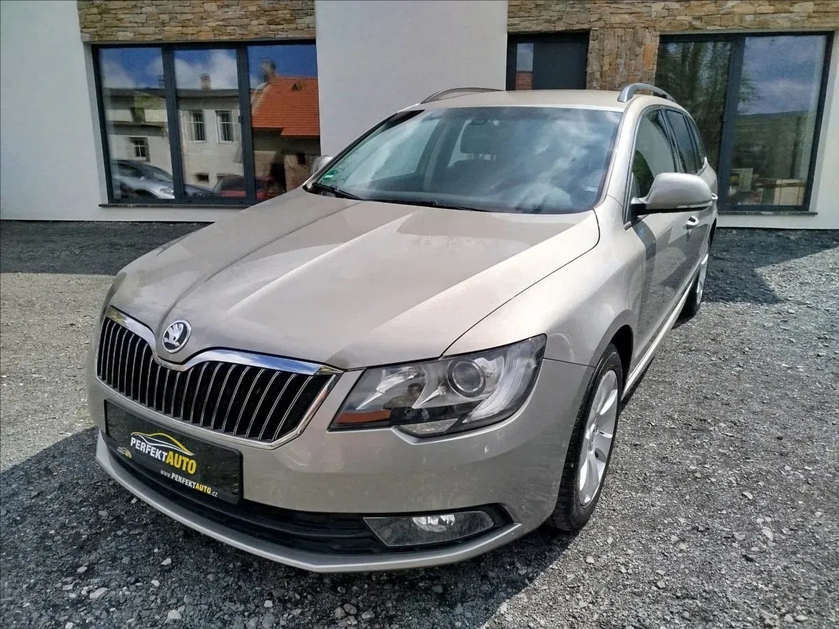 Škoda Superb - Obrázek 1