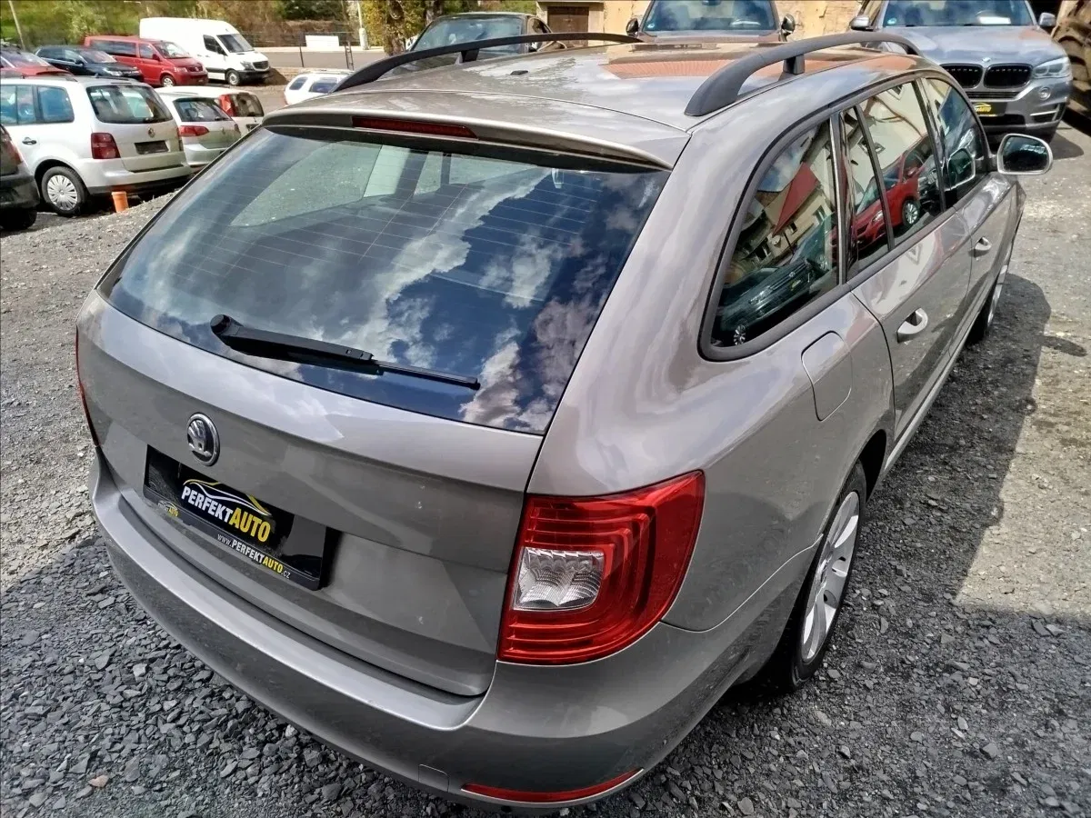 Škoda Superb - Náhled 6