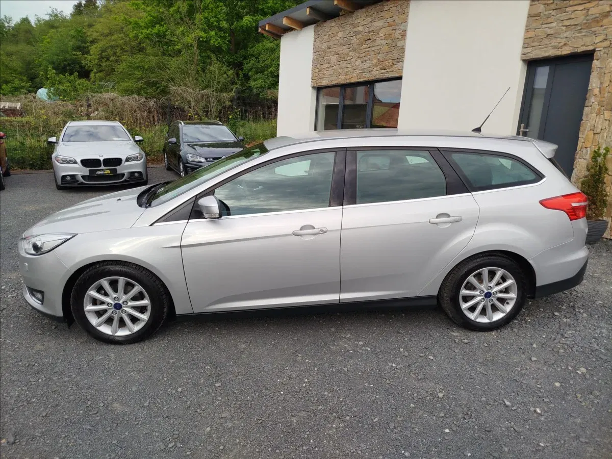 Ford Focus - Náhled 3