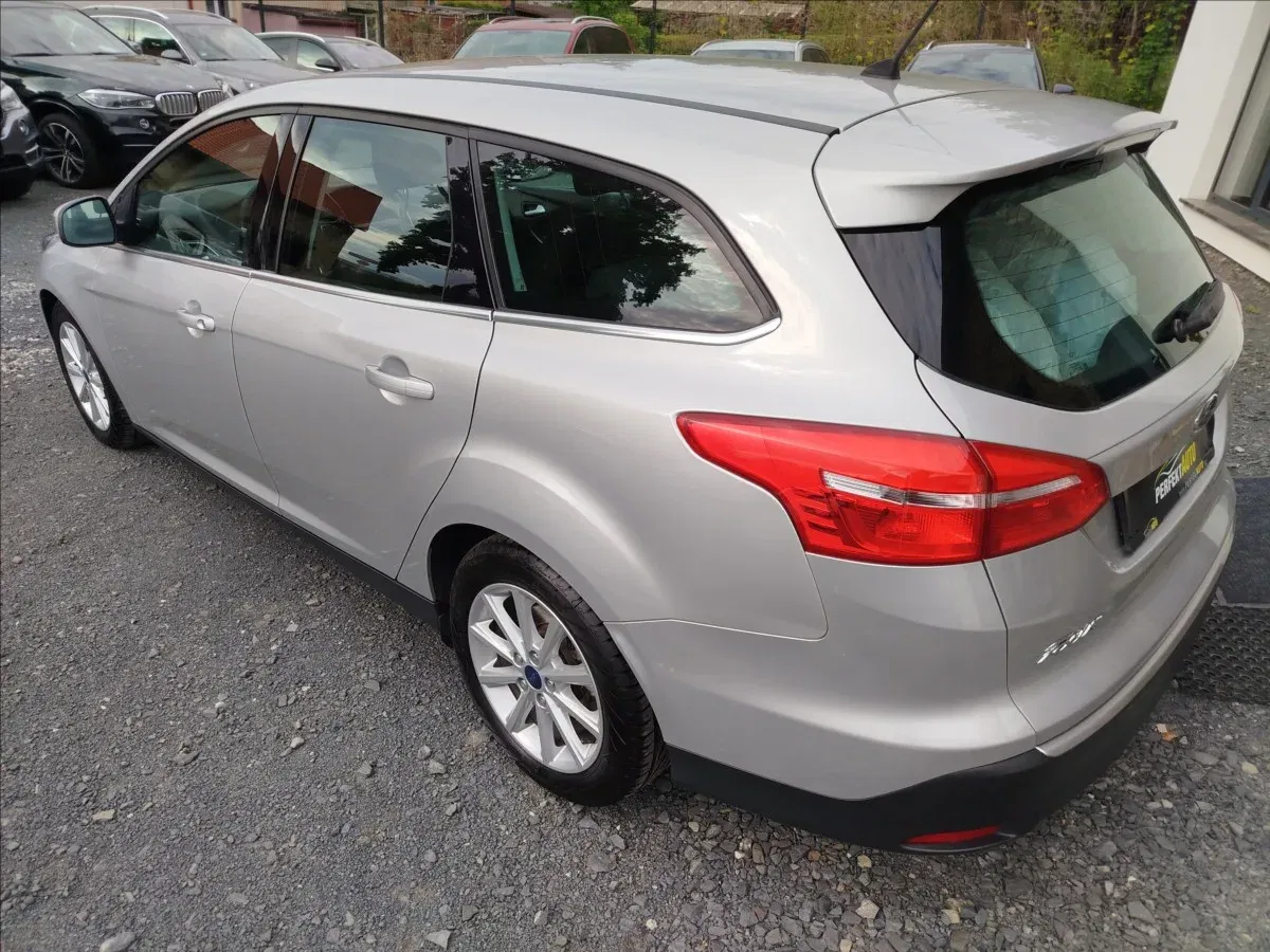 Ford Focus - Náhled 4