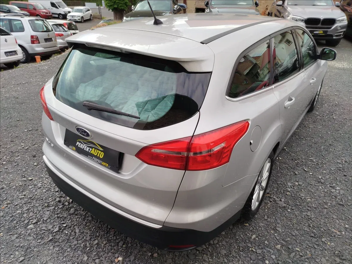 Ford Focus - Náhled 6