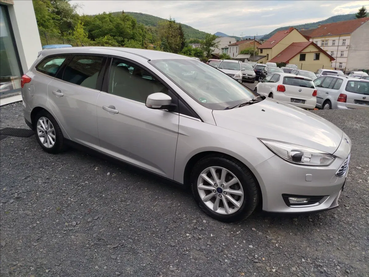 Ford Focus - Náhled 8