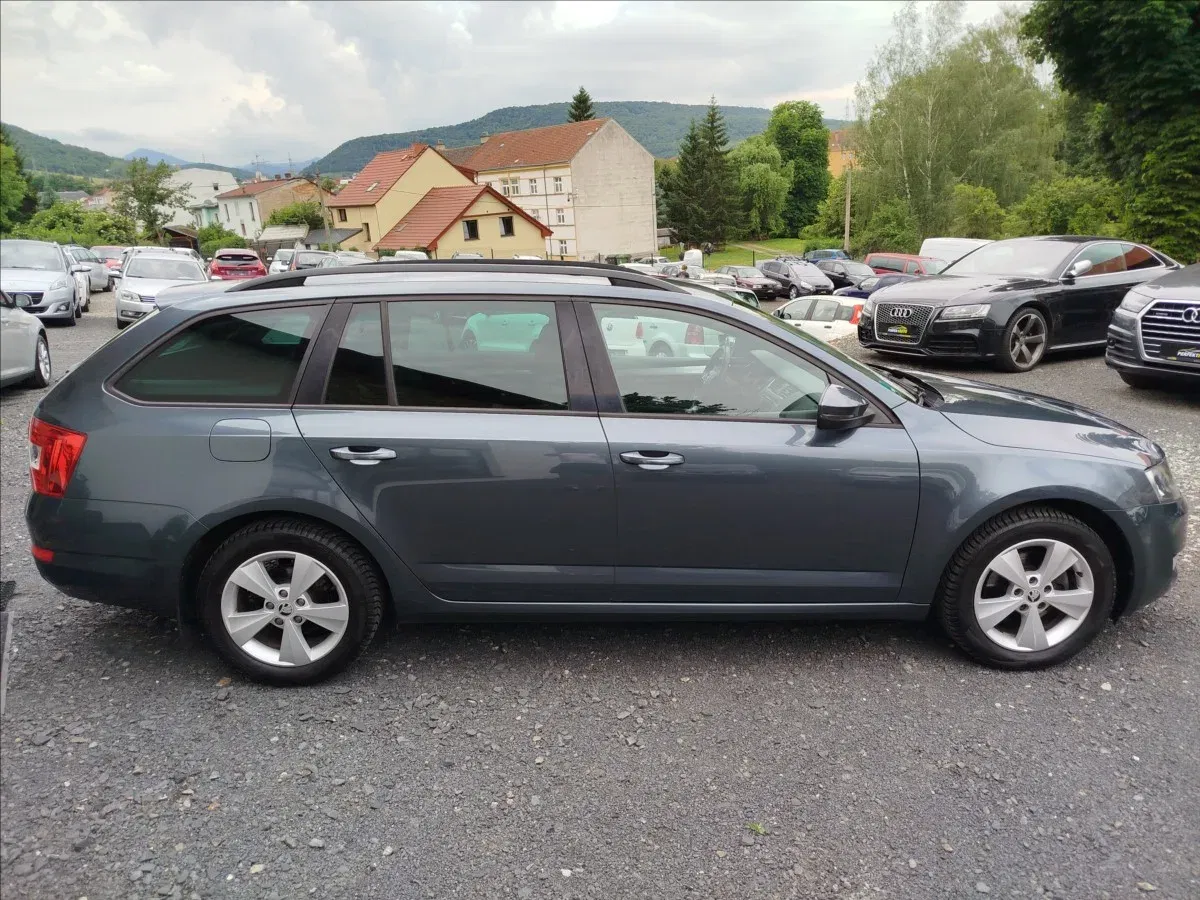 Škoda Octavia - Náhled 7