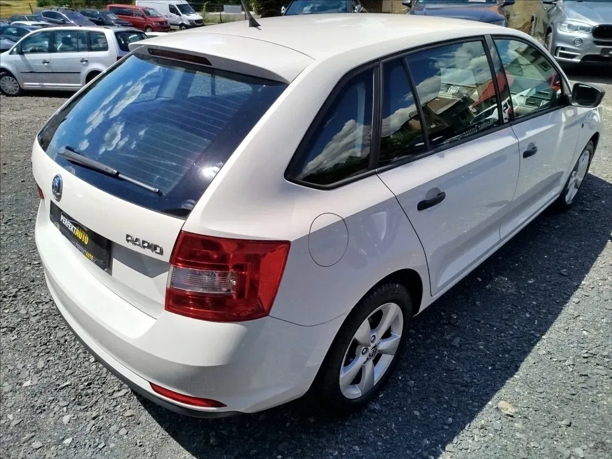 Škoda Rapid - Náhled 6