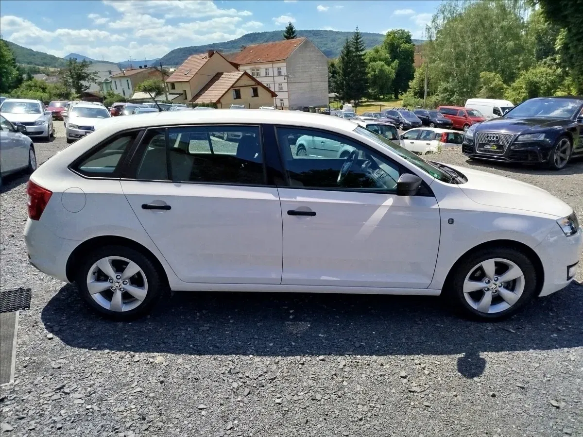 Škoda Rapid - Náhled 7