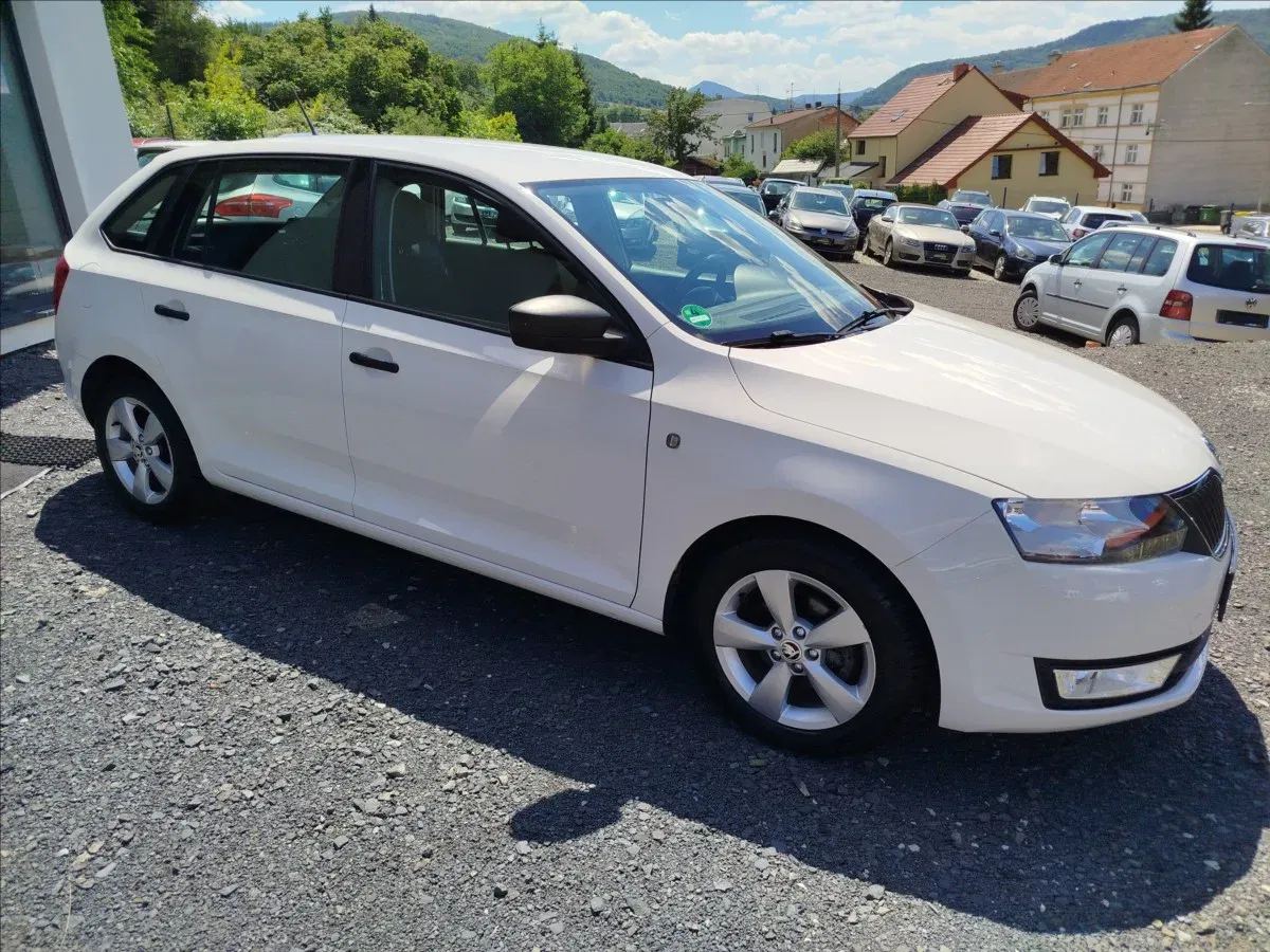 Škoda Rapid - Náhled 8