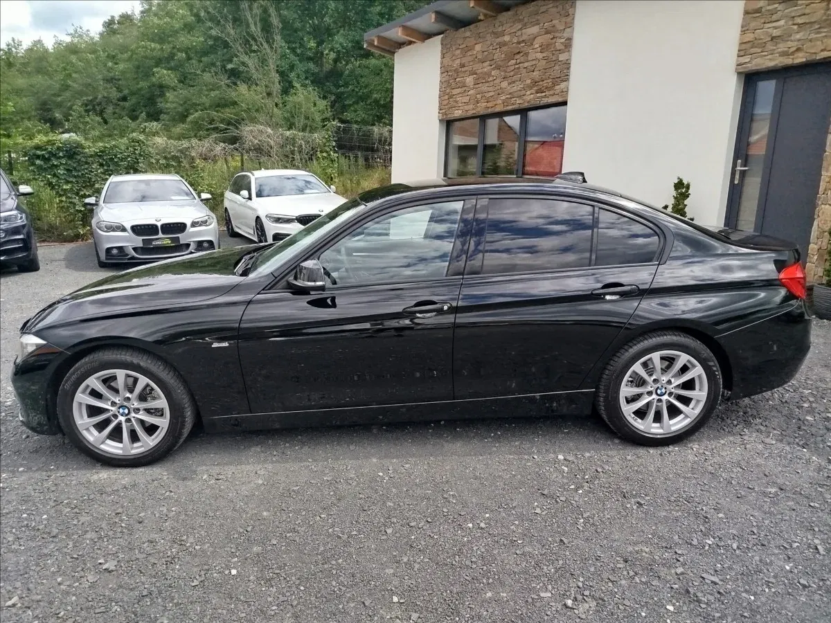 BMW Řada 3 - Náhled 3
