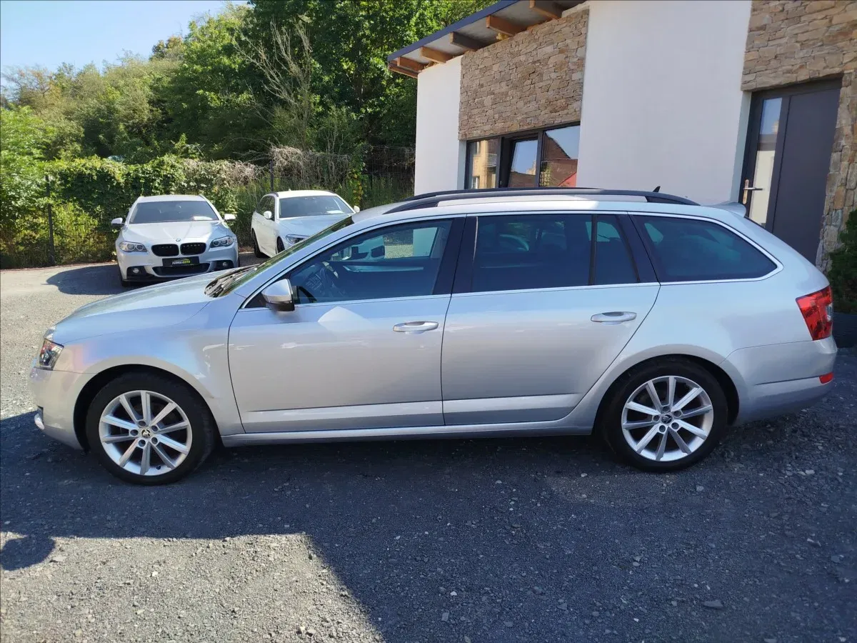 Škoda Octavia - Náhled 3