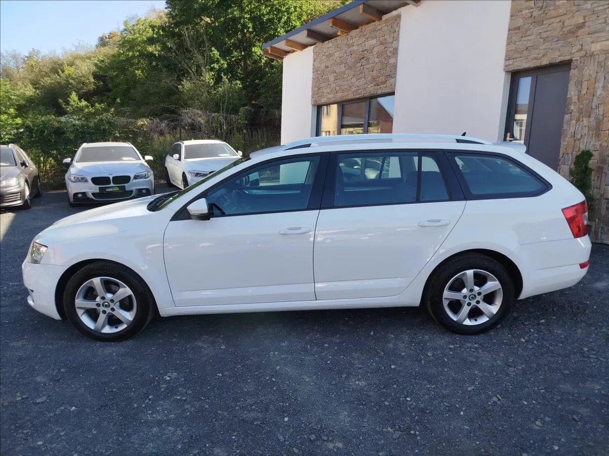 Škoda Octavia - Náhled 3