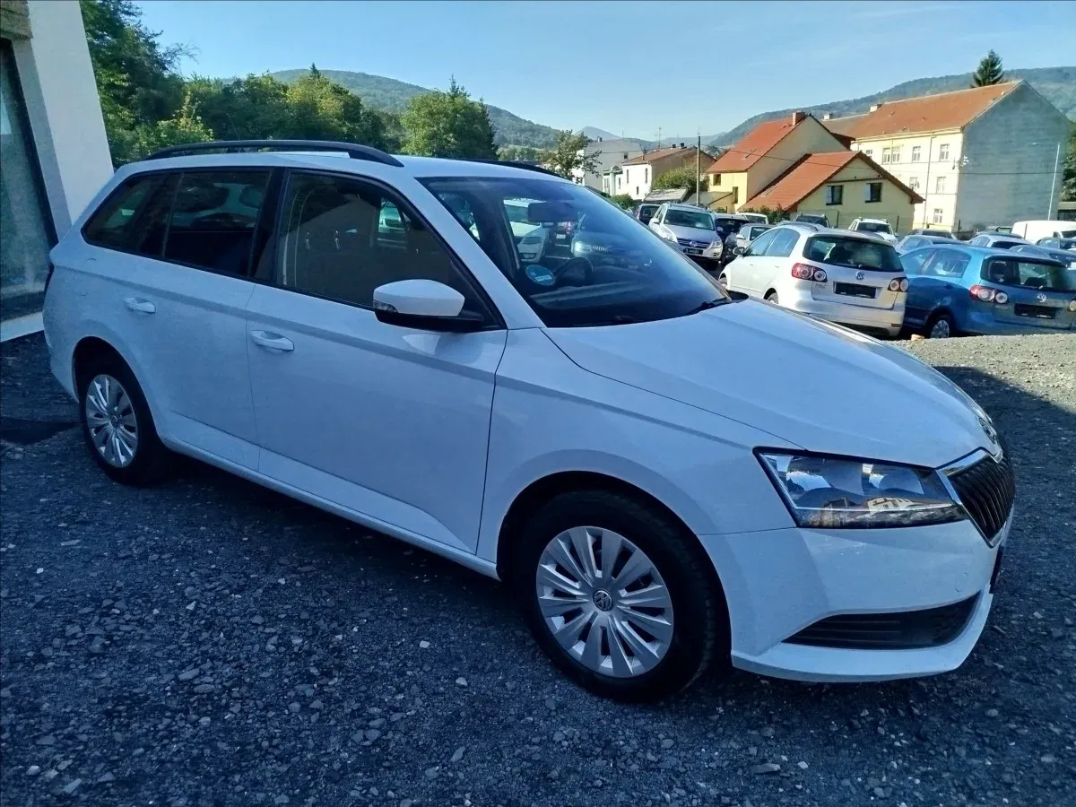 Škoda Fabia - Náhled 8