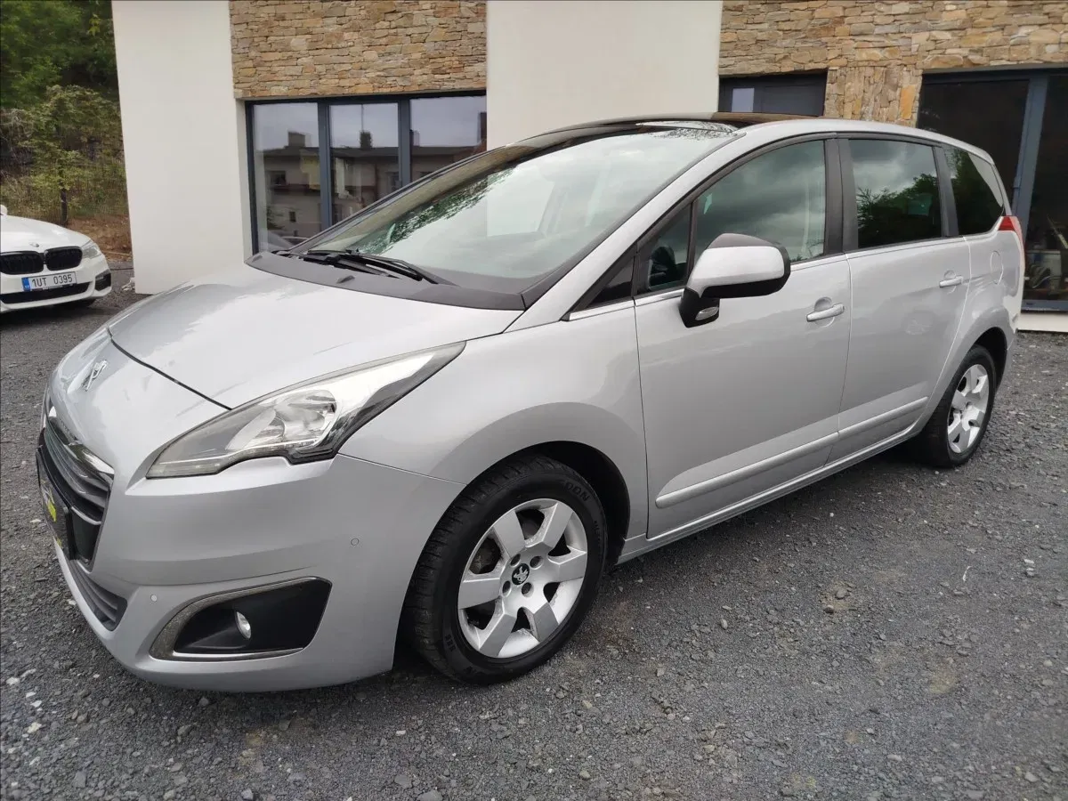 Peugeot 5008 - Náhled 2