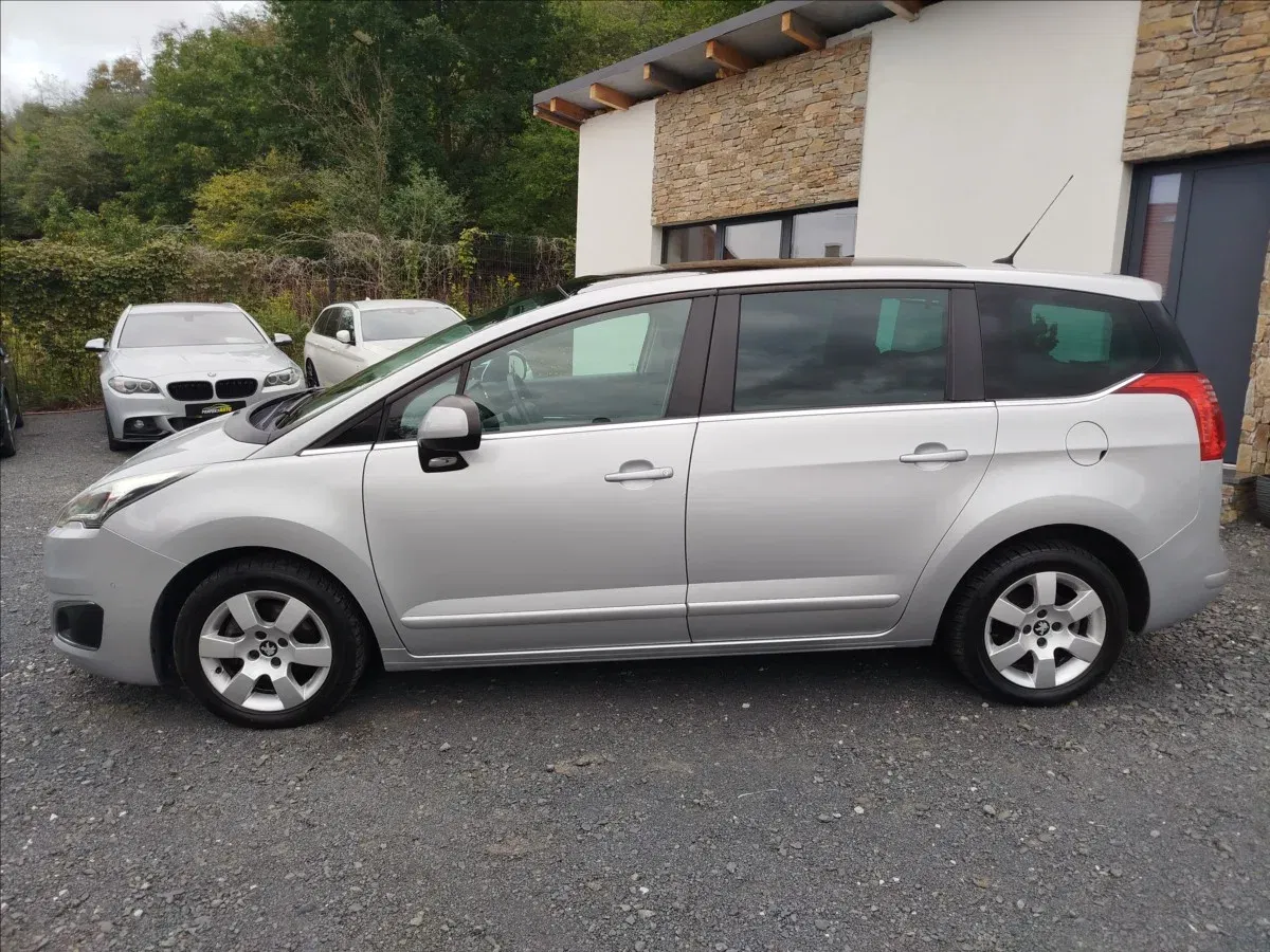 Peugeot 5008 - Náhled 3