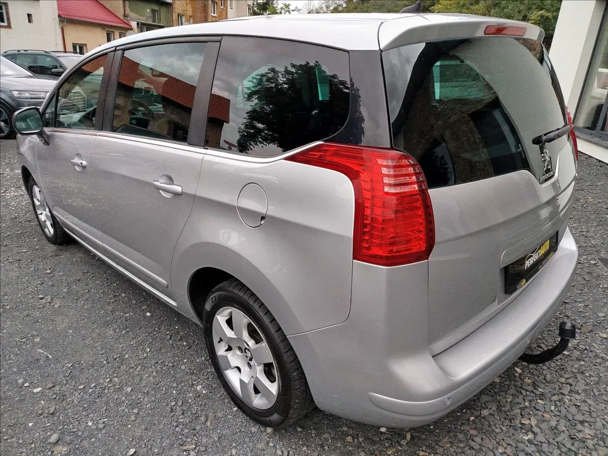 Peugeot 5008 - Náhled 4