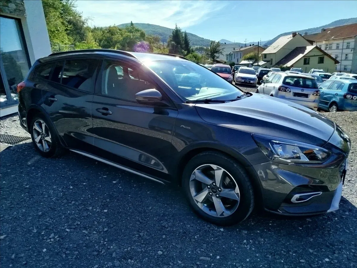 Ford Focus - Náhled 8