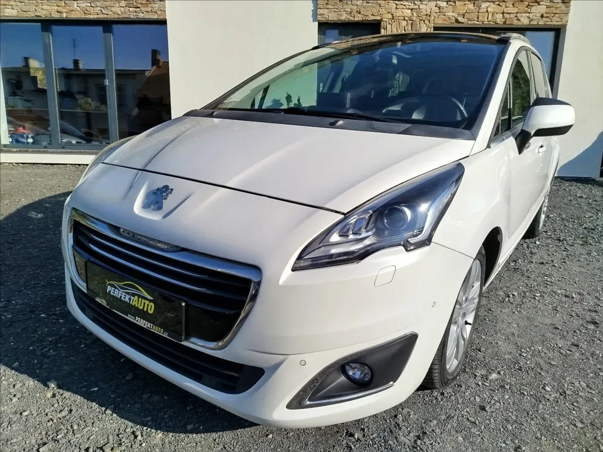 Peugeot 5008 1,6 HDi 88 kW, 7-MÍST, AUTOMAT, 2015
