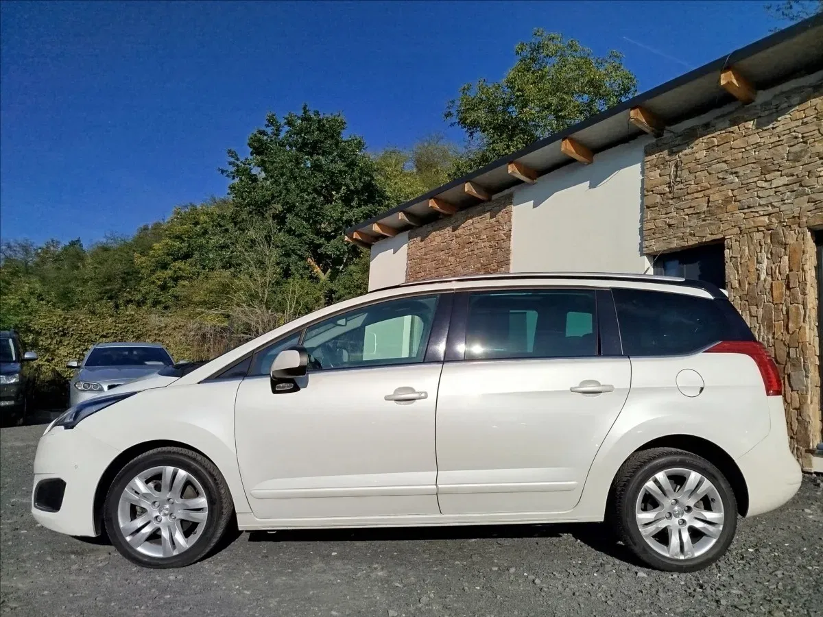 Peugeot 5008 - Náhled 3
