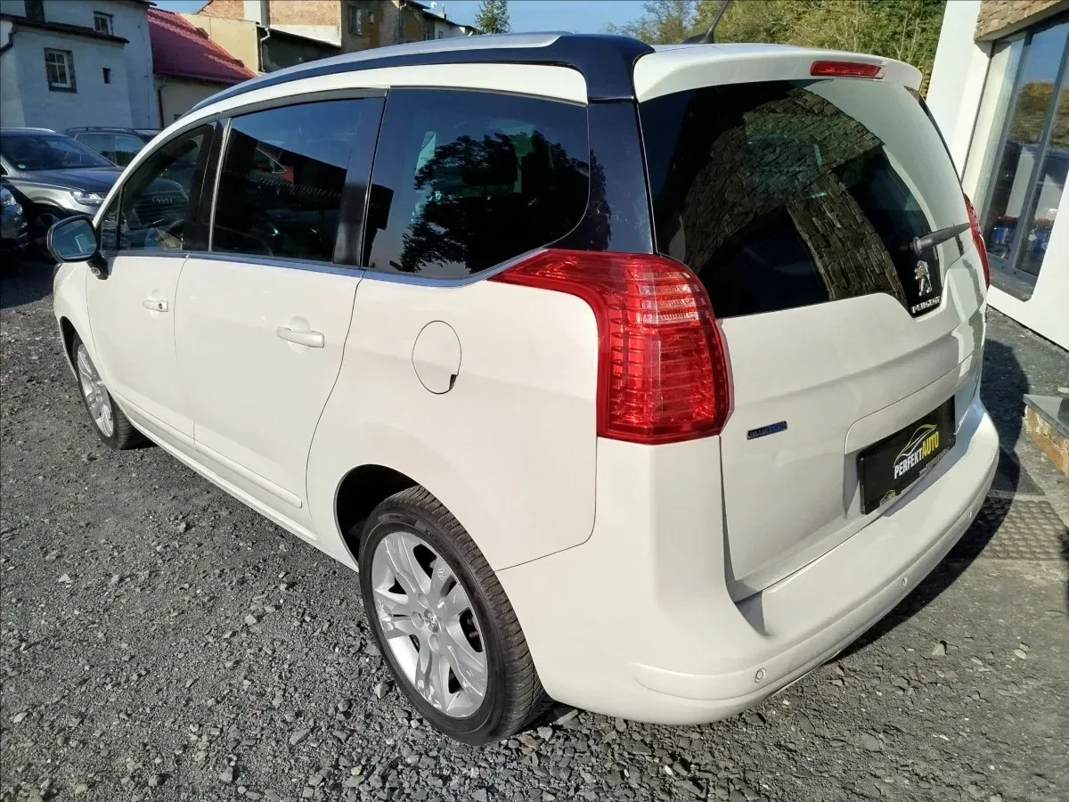 Peugeot 5008 - Náhled 4
