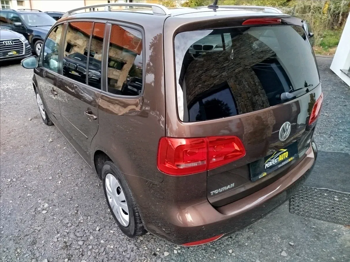 Volkswagen Touran - Náhled 4