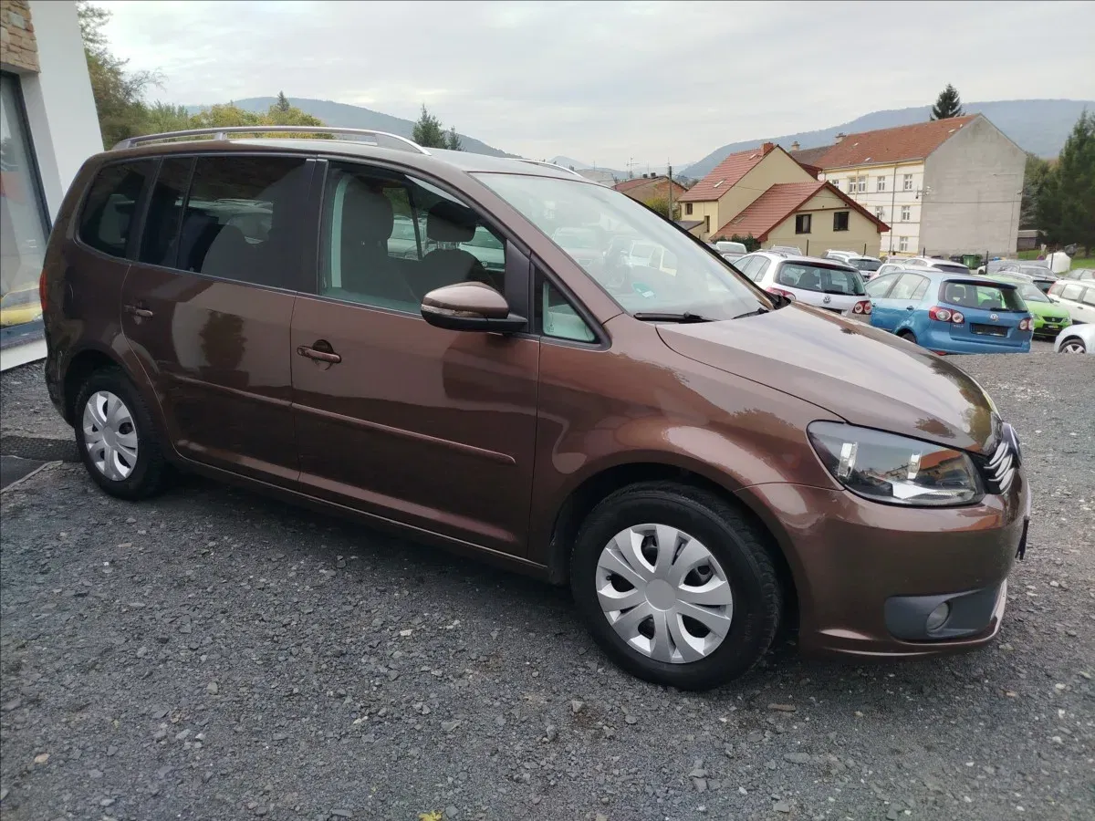 Volkswagen Touran - Náhled 8