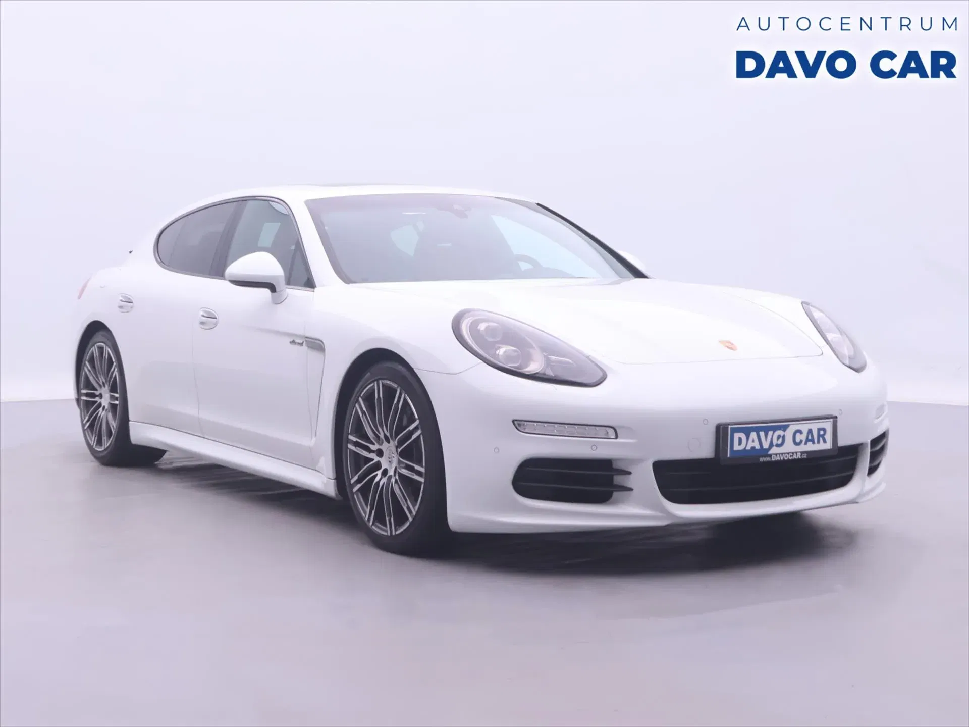 Porsche Panamera - Obrázek 1