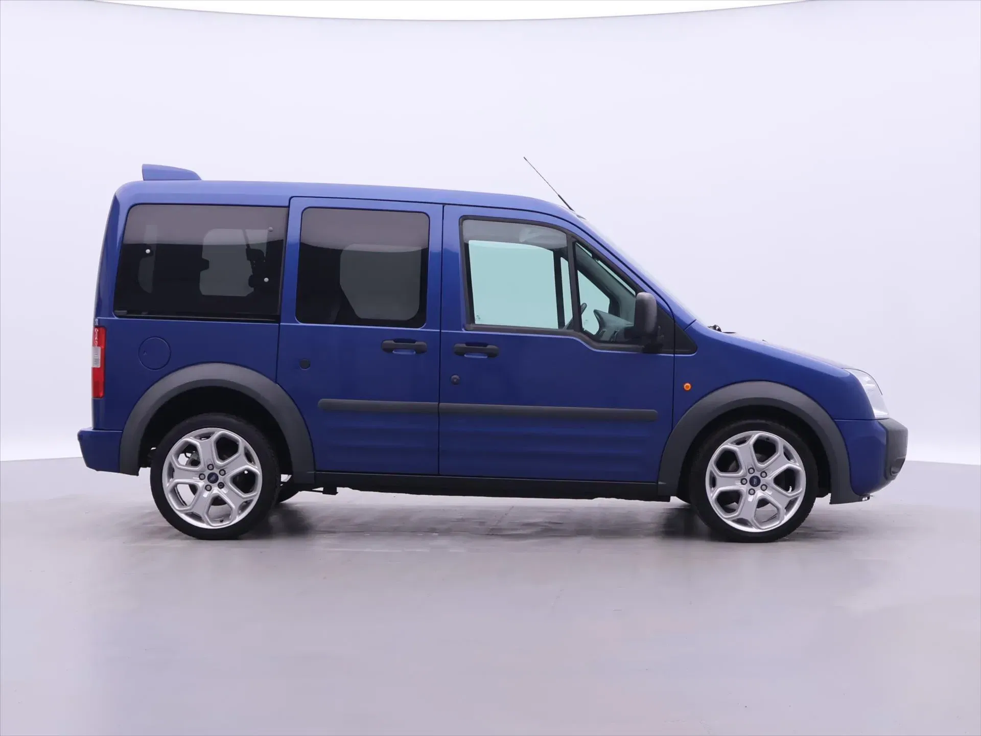 Ford Tourneo Connect - Náhled 8