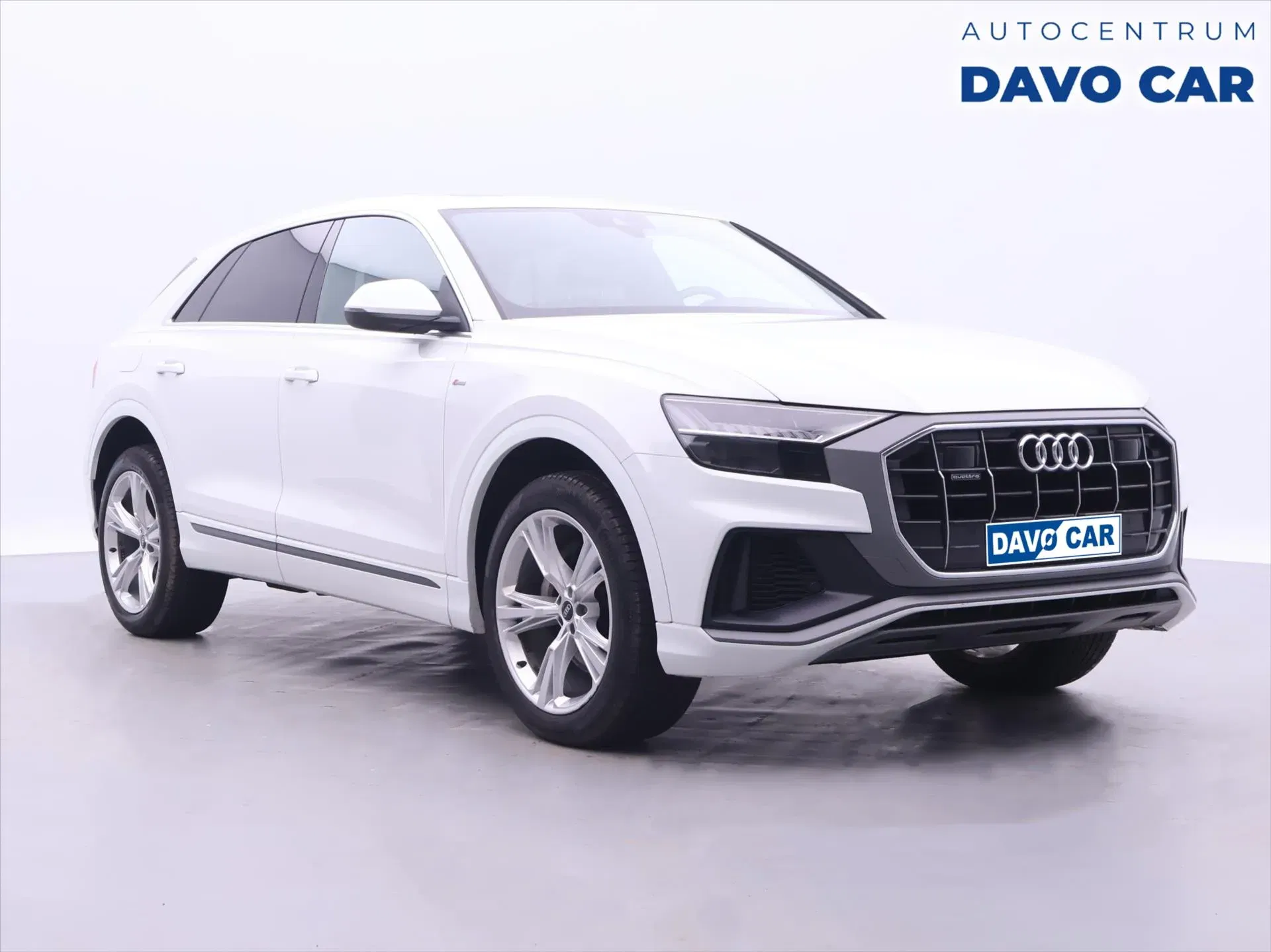 Audi Q8 - Obrázek 1