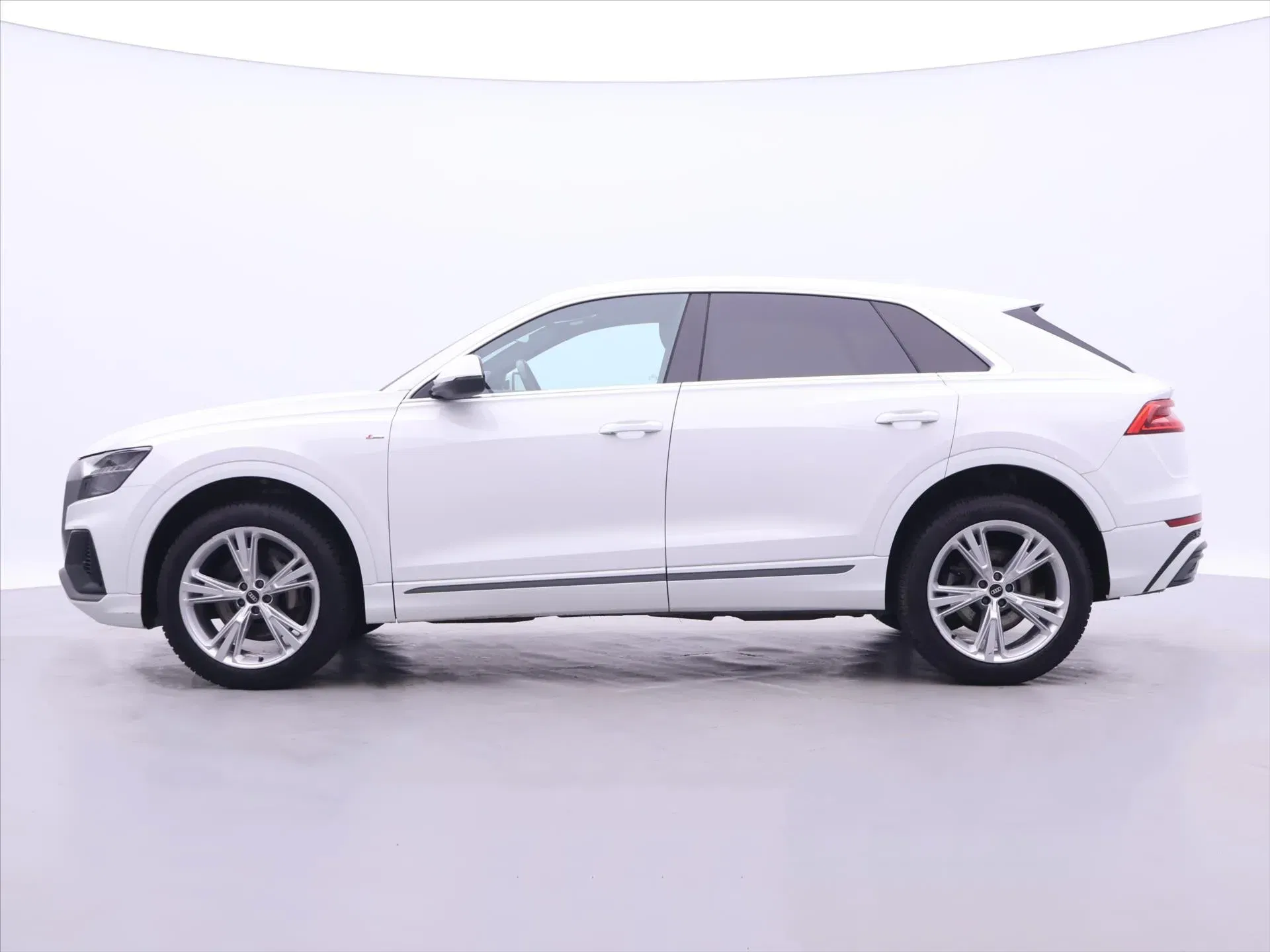 Audi Q8 - Náhled 4