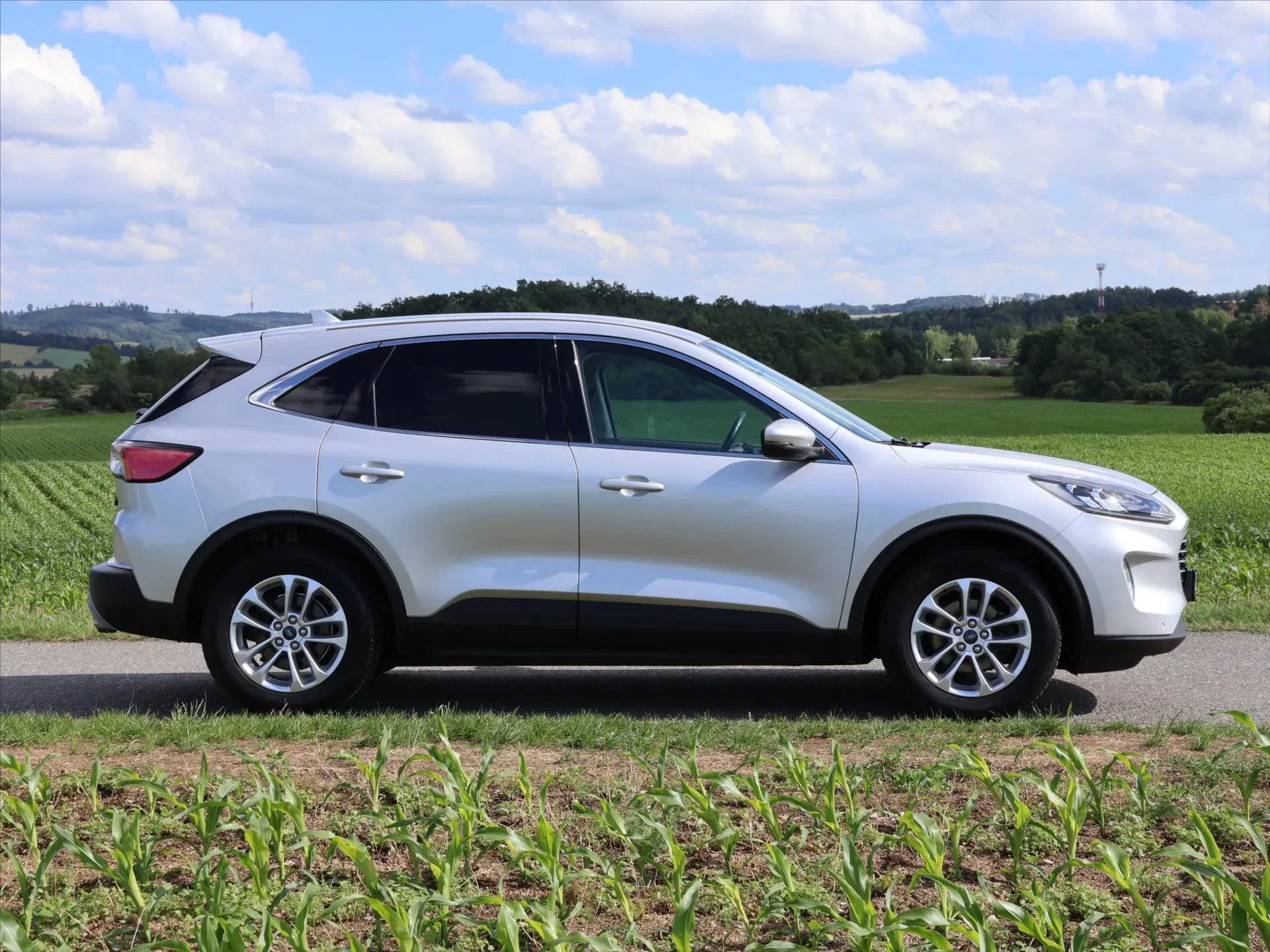 Ford Kuga - Náhled 8