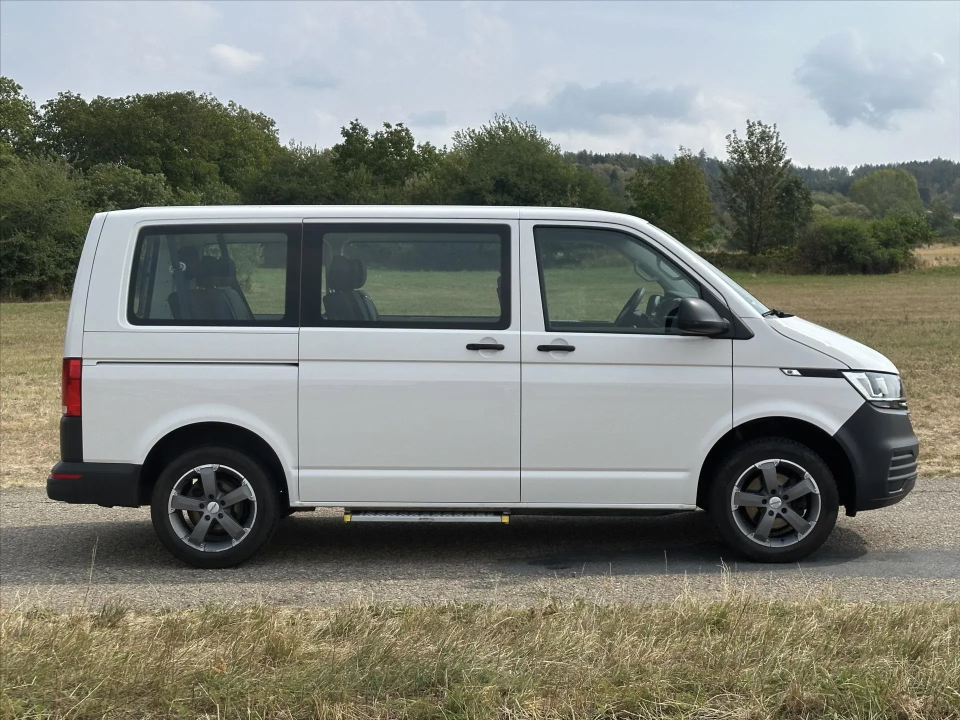 Volkswagen Transporter - Náhled 8