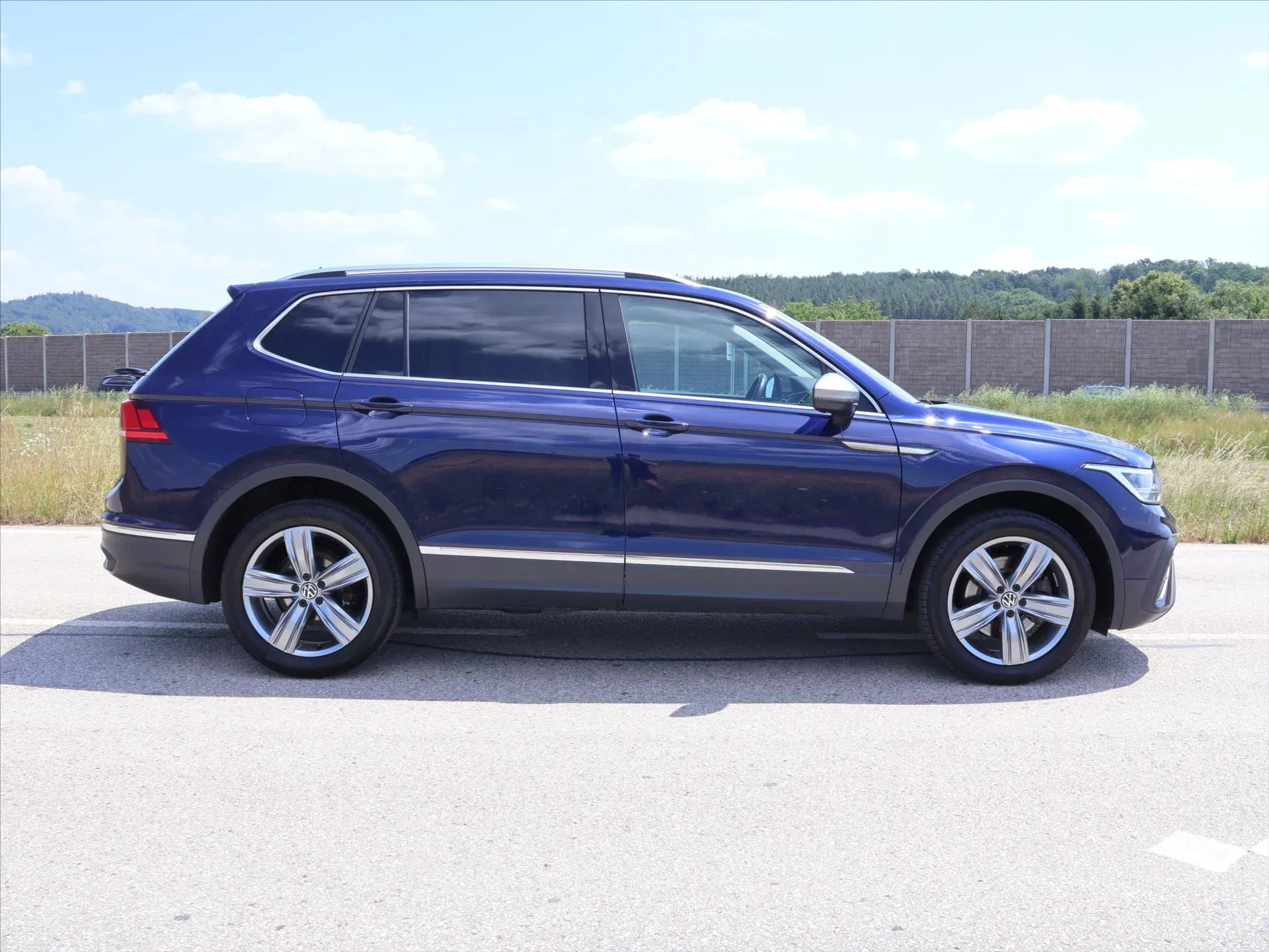 Volkswagen Tiguan Allspace - Náhled 8
