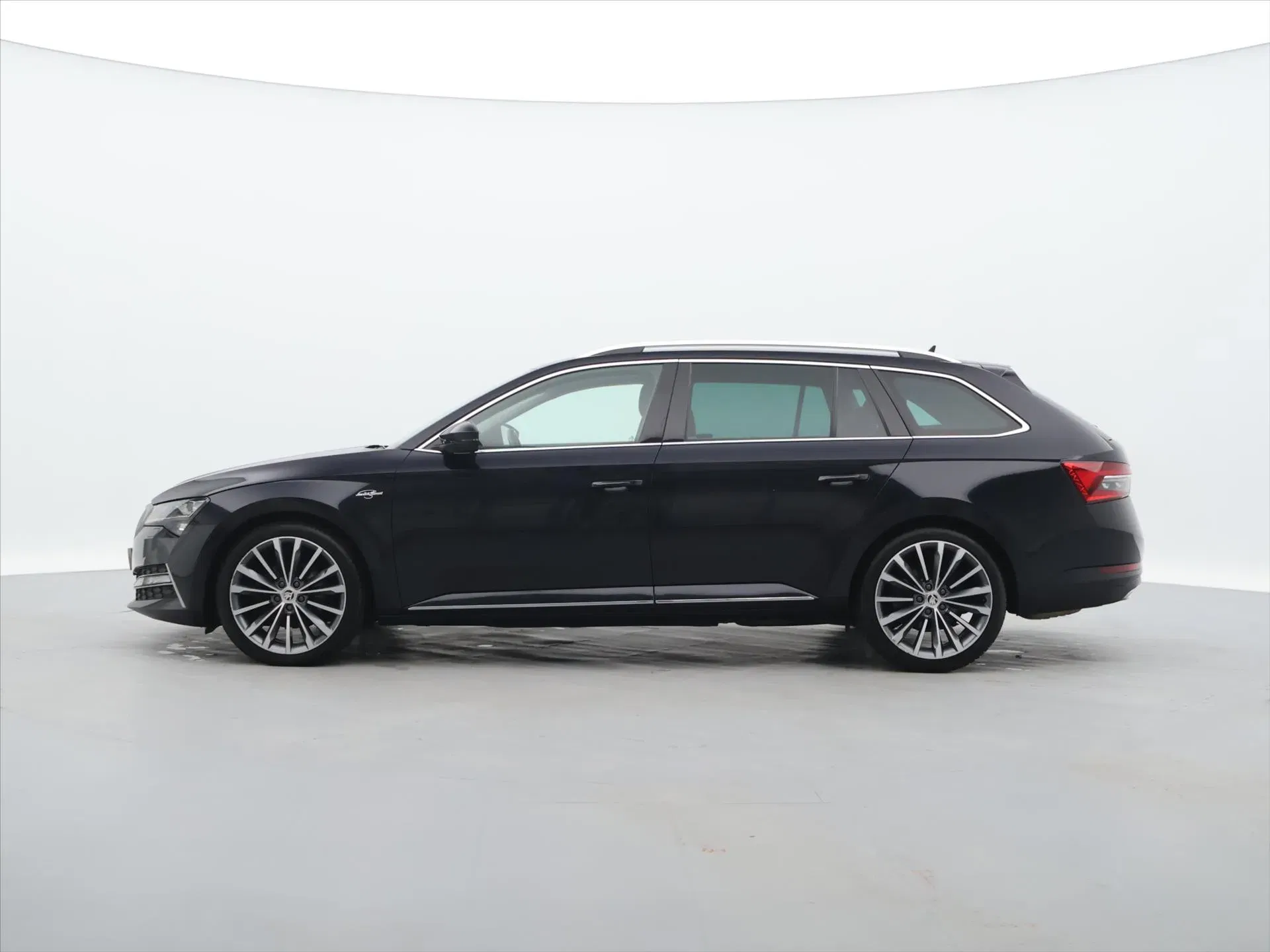Škoda Superb - Náhled 4