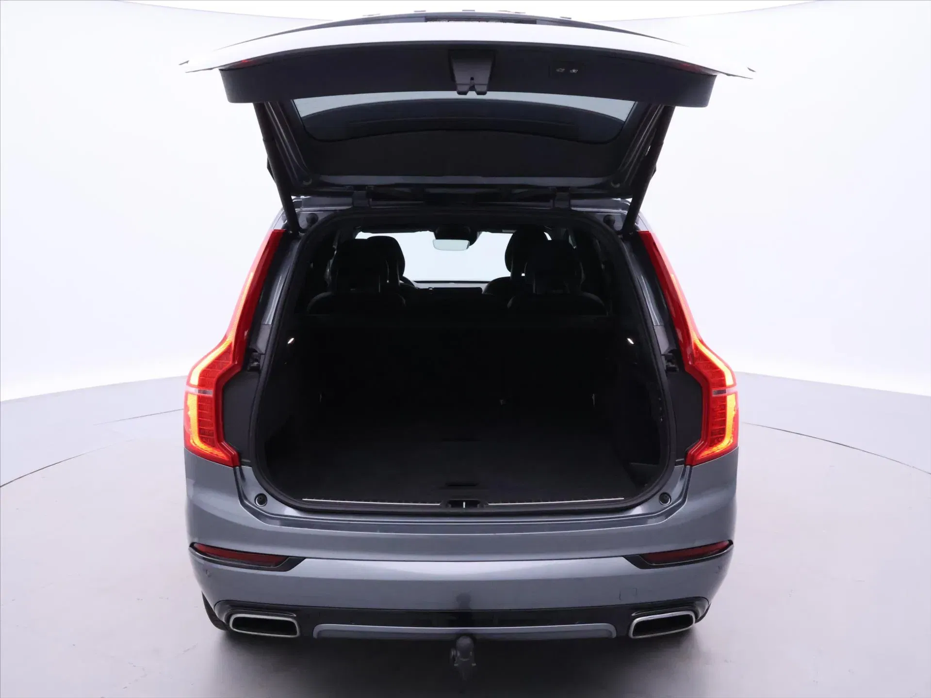 Volvo XC90 - Náhled 8