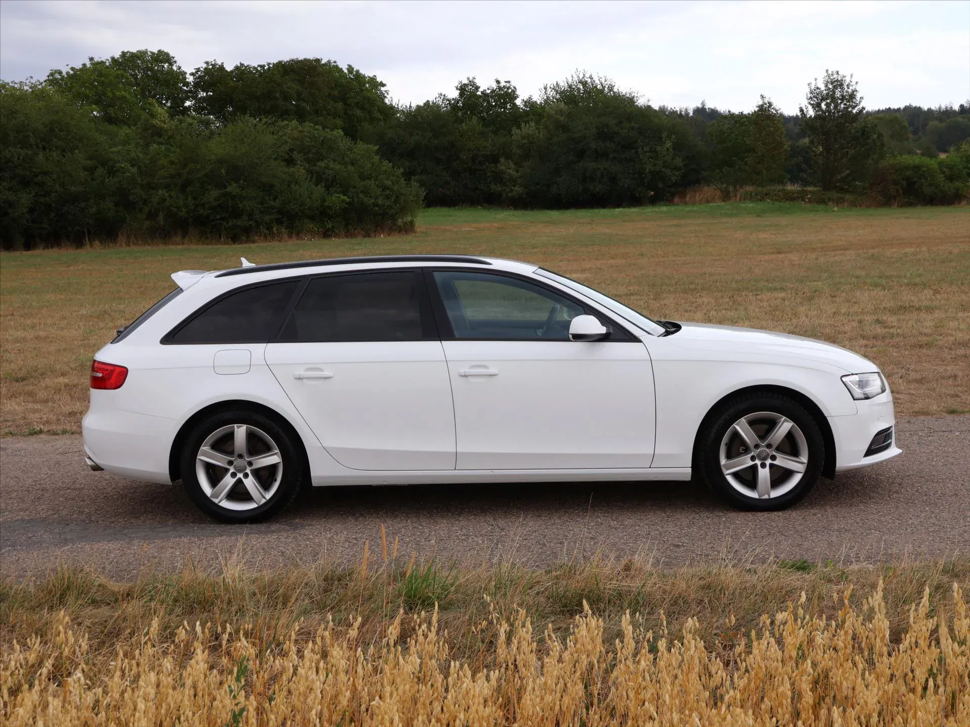Audi A4 - Náhled 8
