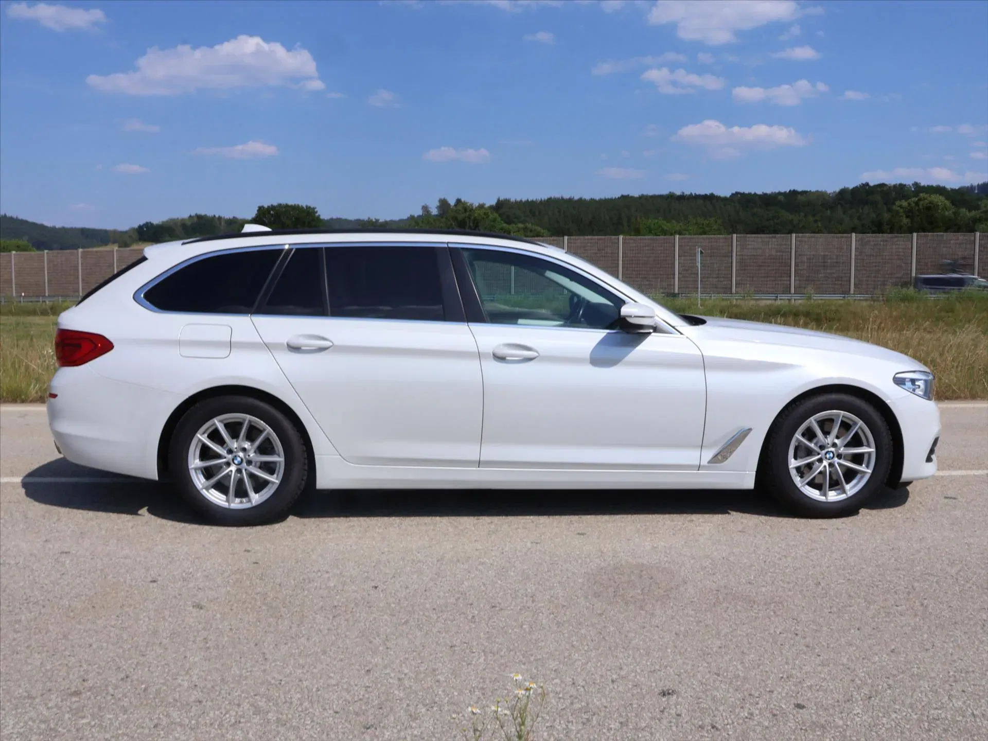BMW Řada 5 - Náhled 8