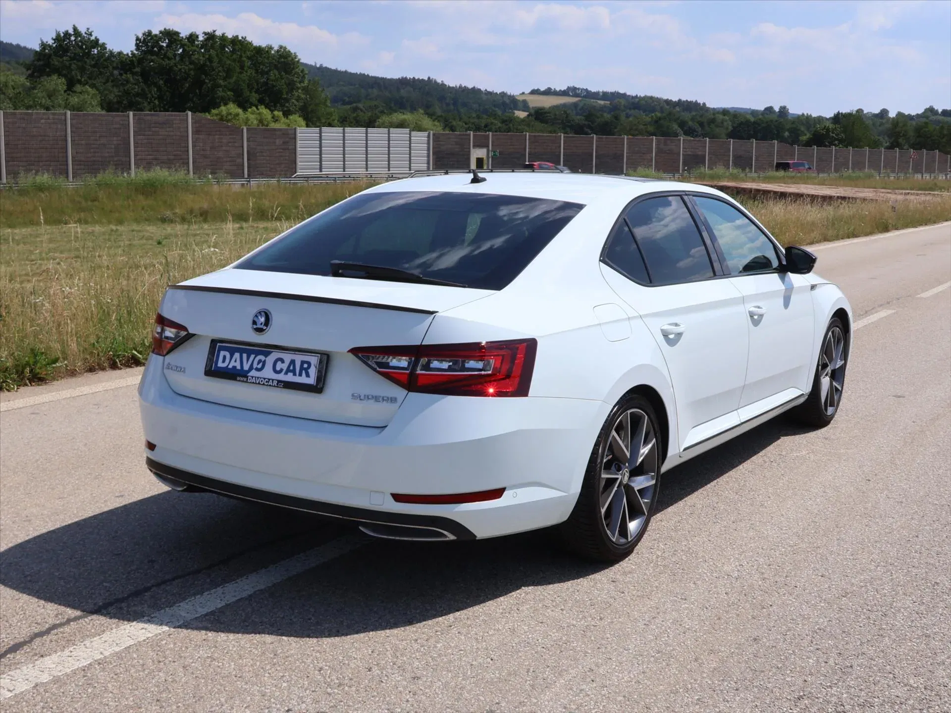 Škoda Superb - Náhled 7